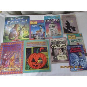 Halloween Book lot of 9 Monsters Ghost Witches vampires pumpkins Winnie Pooh